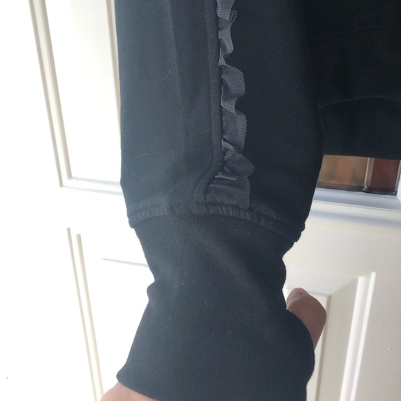 Victoria’s Secret Ruffle Sleeve Sweatshirt. - Picture 2 of 5